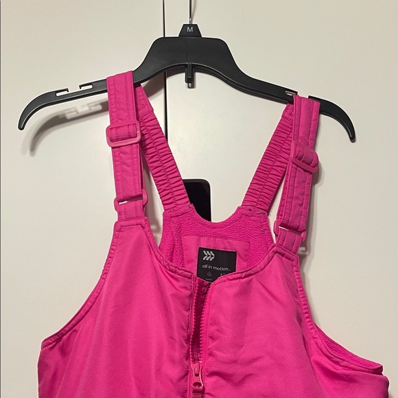 Girl’s ski/snow bibs - Picture 2 of 4